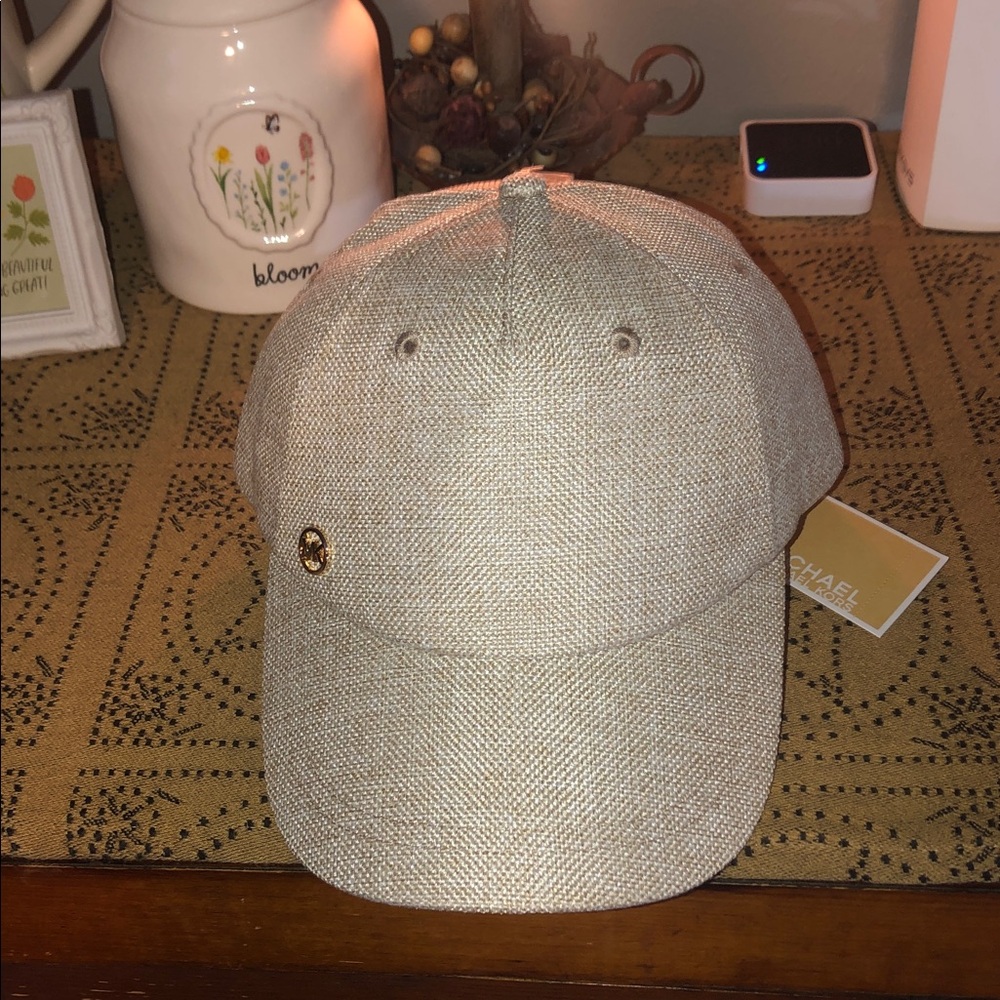 Michael Michael Kors Beige Linen-Texture Baseball Cap - Picture 2 of 10